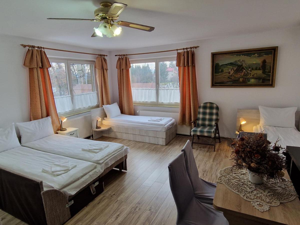 Hotel Sepsi Relax Sfântu-Gheorghe Exteriér fotografie