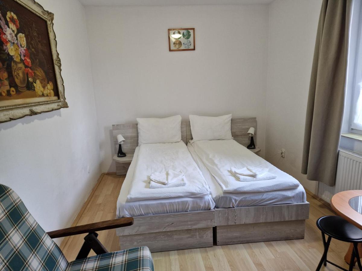 Hotel Sepsi Relax Sfântu-Gheorghe Exteriér fotografie