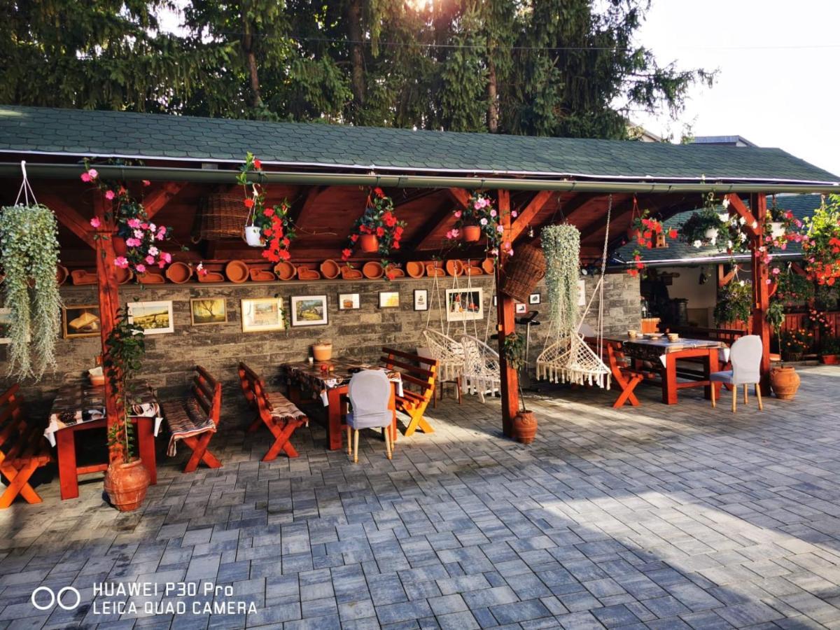 Hotel Sepsi Relax Sfântu-Gheorghe Exteriér fotografie
